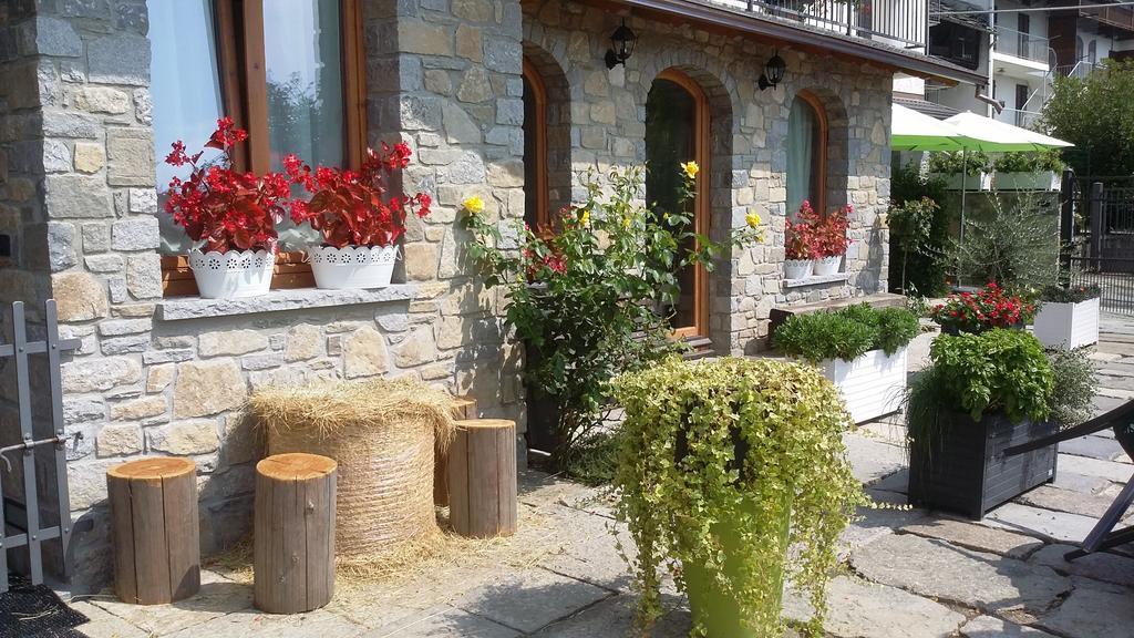 Hotel La Stella Delle Alpi Vico Canavese Exterior foto